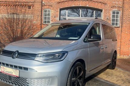 VW Caddy 121.211 km 24.999 &euro; Delingsdorf 22941
