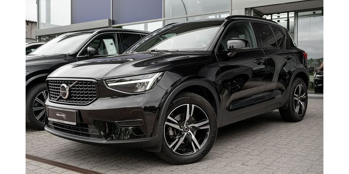 Volvo XC40 33.900 km 27.890 &euro; Pinneberg 25421