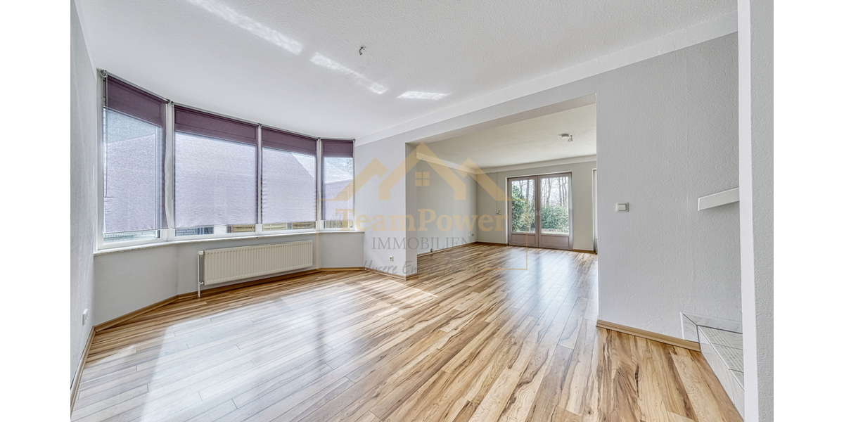 Familienhaus im Hamburger Speckgürtel - Koffer packen und einziehen! - Doppelhaushälfte Henstedt-Ulzburg Ulzburg | Angebot:26086570