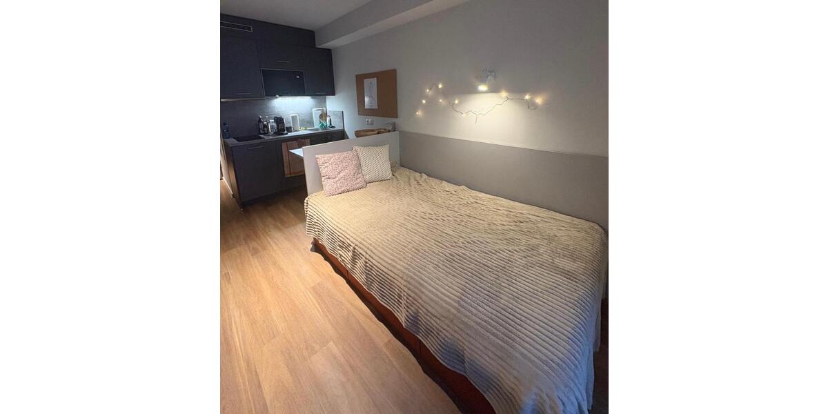 Terrassenwohnung Hamburg Altona-Nord - 1 Zimmer, 22 m&sup2;, 914&euro; | Angebot:25415973