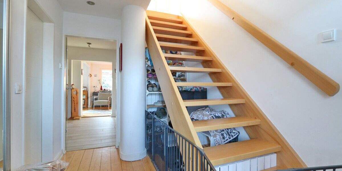 Einfamilienhaus Hamburg Farmsen-Berne - 5 Zimmer, 137 m&sup2;, 725.000&euro; | Angebot:25743546