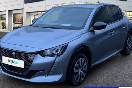 Peugeot 208 6.210 km 17.990 &euro; Hamburg 22457