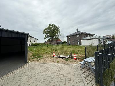 FAMILIENFREUNDLICHE UMGEBUNG MIT VIEL POTENZIAL - Grundstück Steinburg | Angebot:26779992