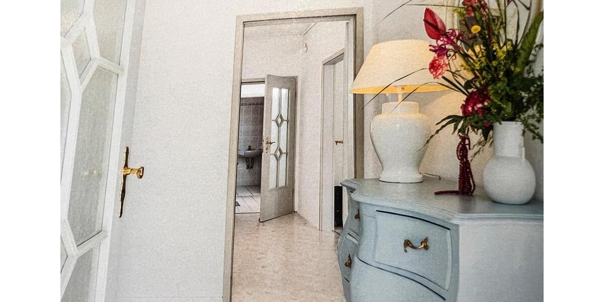 Etagenwohnung Reinbek - 5 Zimmer, 141 m&sup2;, 1.800&euro; | Angebot:25319833