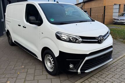 Toyota Proace (Verso) 83.000 km 14.090 &euro; Norderstedt 22848