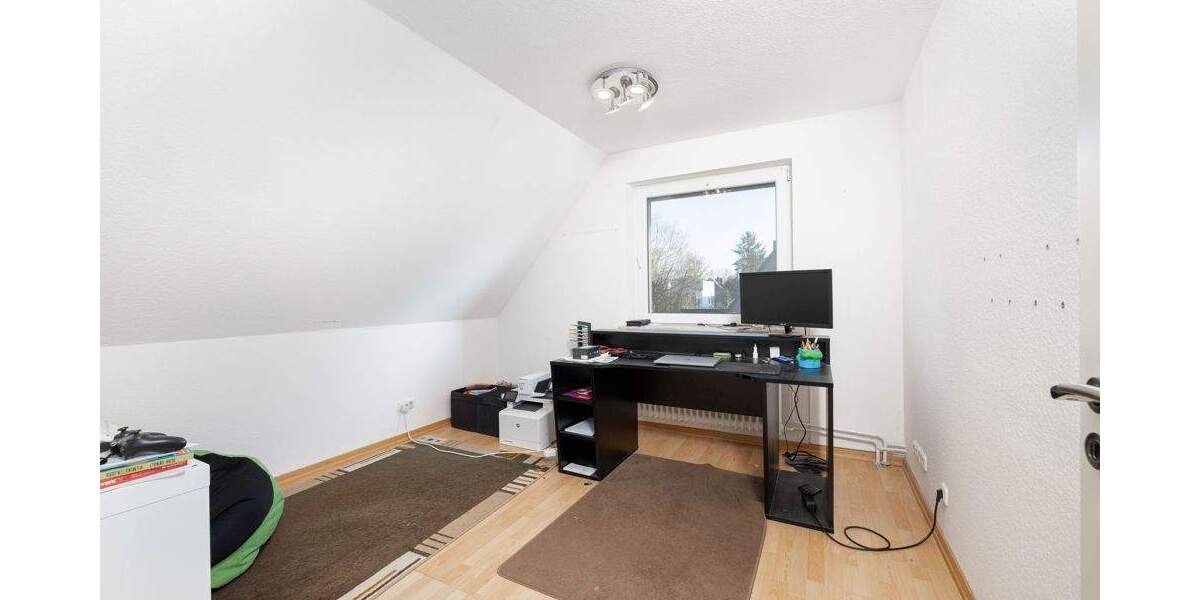 Einfamilienhaus Hamburg Poppenbüttel - 6 Zimmer, 127 m&sup2;, 649.000&euro; | Angebot:25675090