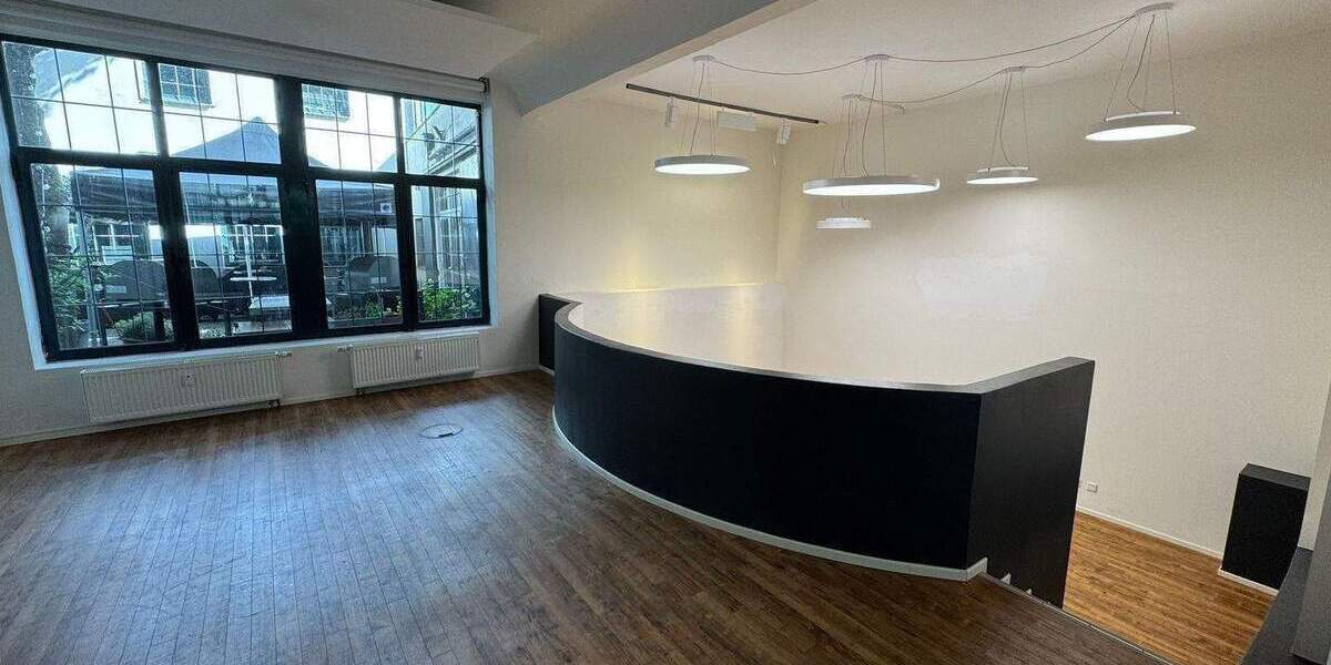 Gewerbeobjekt Hamburg Bahrenfeld - 7 Zimmer, 330 m&sup2;, 6.105&euro; | Angebot:26128162