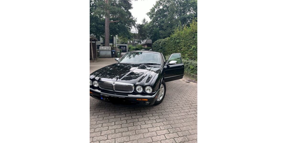 Jaguar XJ 102.700 km 19.800 &euro; Hamburg 22043