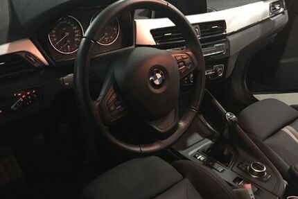 BMW X1 54.000 km 17.800 &euro; Hamburg 22115