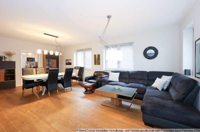 Doppelhaushälfte Hamburg Lurup - 7 Zimmer, 165 m&sup2;, 669.000&euro; | Angebot:25802546