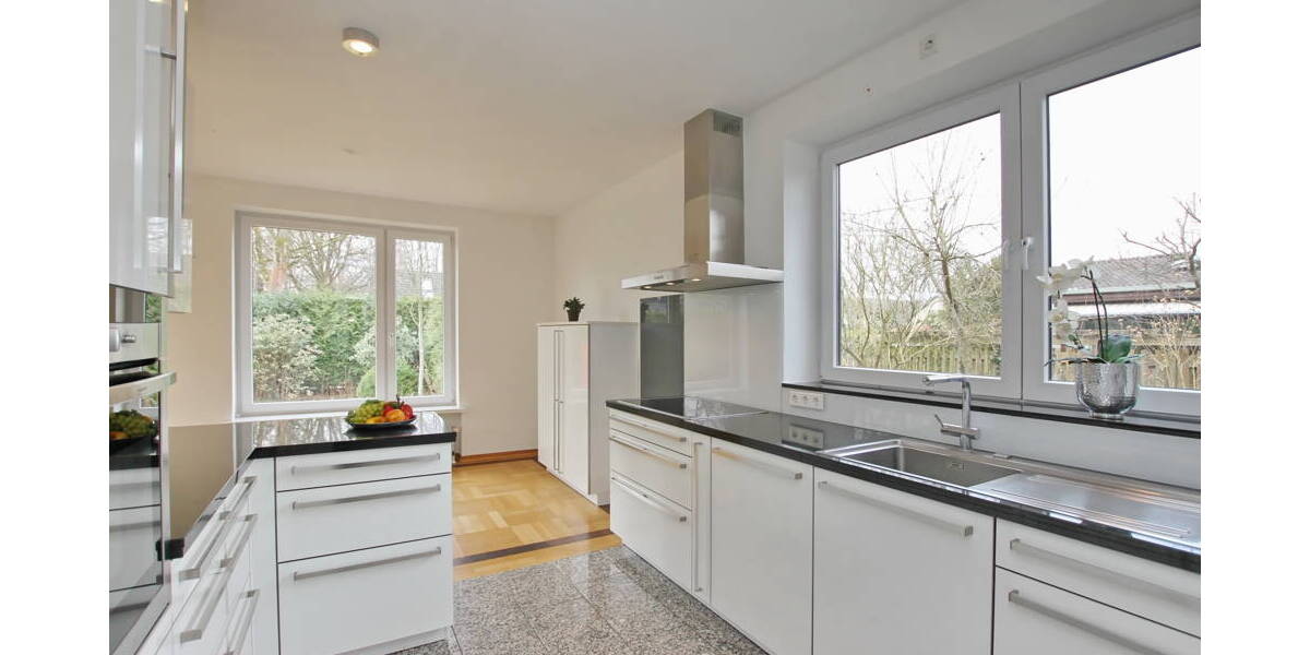 Einfamilienhaus Hamburg-Sasel Sasel - 5 Zimmer, 150 m&sup2;, 850.000&euro; | Angebot:25996311