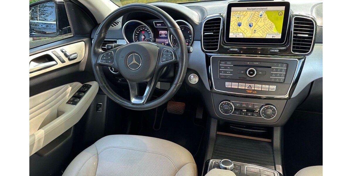 Mercedes-Benz GLE 139.653 km 33.900 &euro; Hamburg 20038