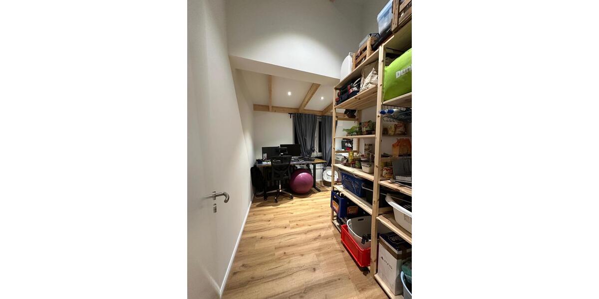 Dachgeschoßwohnung Hamburg Wandsbek - 3 Zimmer, 59 m&sup2;, 1.360&euro; | Angebot:24875698