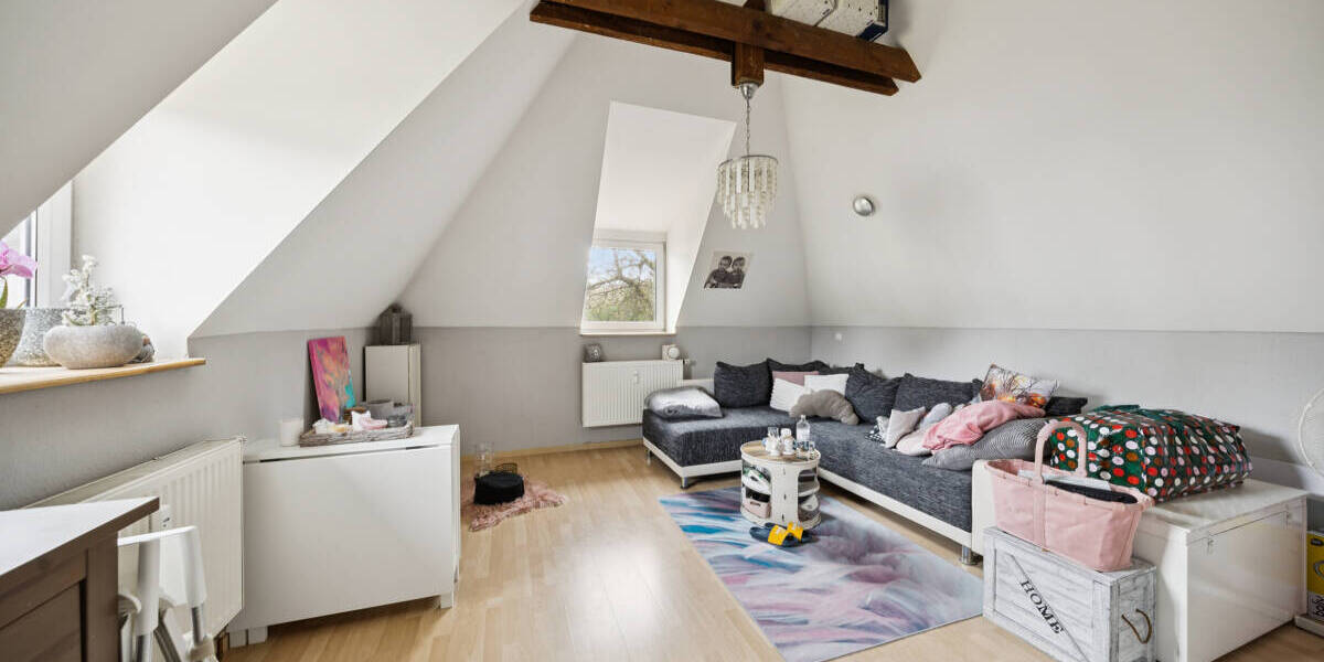 Mehrfamilienhaus, Wohnhaus Hamburg / Groß Borstel Groß Borstel - 7 Zimmer, 212 m&sup2;, 1.450.000&euro; | Angebot:26026859