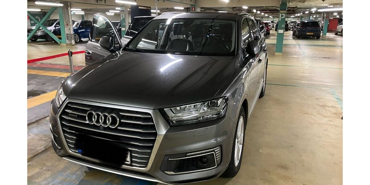 Audi Q7 172.000 km 36.000 &euro; Hamburg 22359