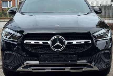 Mercedes-Benz GLA 200 39.000 km 29.990 &euro; Hamburg 22457