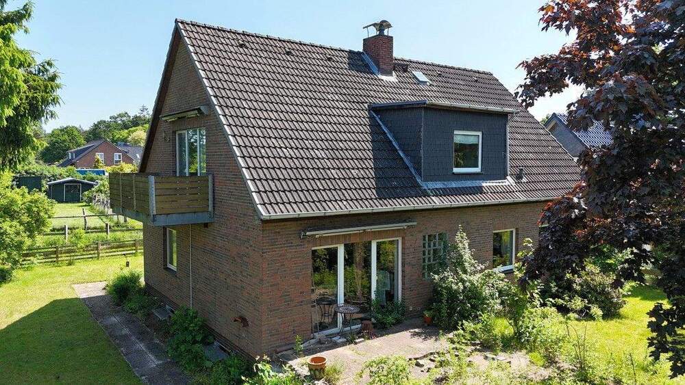 Mehrfamilienhaus, Wohnhaus Hartenholm - 7 Zimmer, 166 m&sup2;, 299.000&euro; | Angebot:25700589