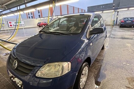 VW Fox 128.000 km 2.100 &euro; Hamburg 20038