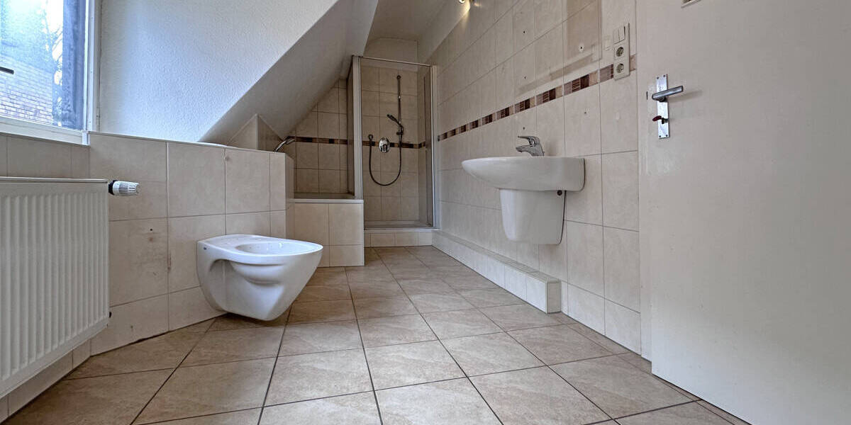 Doppelhaushälfte Hamburg Niendorf - 3 Zimmer, 94 m&sup2;, 380.000&euro; | Angebot:25968435