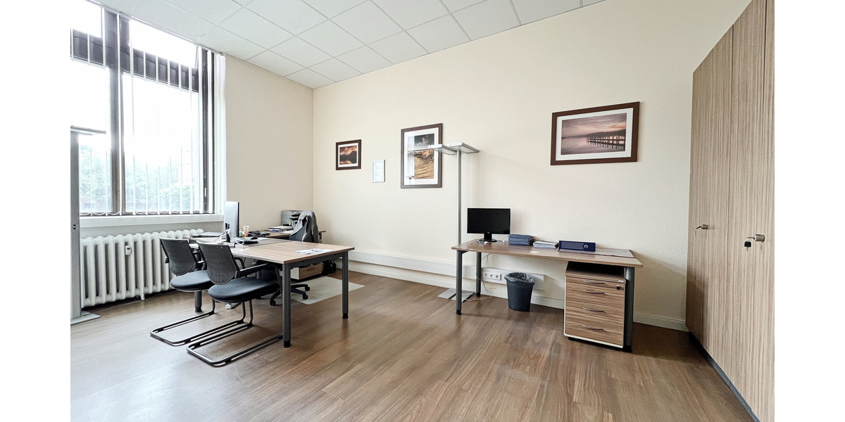 Rendite einmal ganz anders !! Solide Mieteinnahmen treffen auf Elmshorner Stadtgeschichte - Mehrfamilienhaus, Wohnhaus Elmshorn | Angebot:25365838