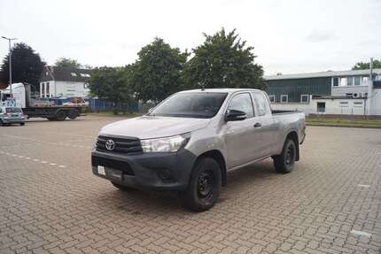 Toyota Hilux 89.000 km 22.999 &euro; Norderstedt (Hamburg) 22848