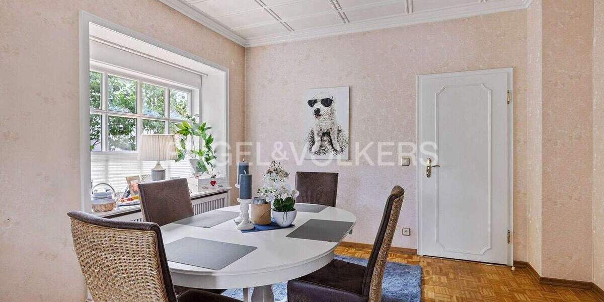 Einfamilienhaus Norderstedt Garstedt - 9 Zimmer, 317 m&sup2;, 1.100.000&euro; | Angebot:25701916