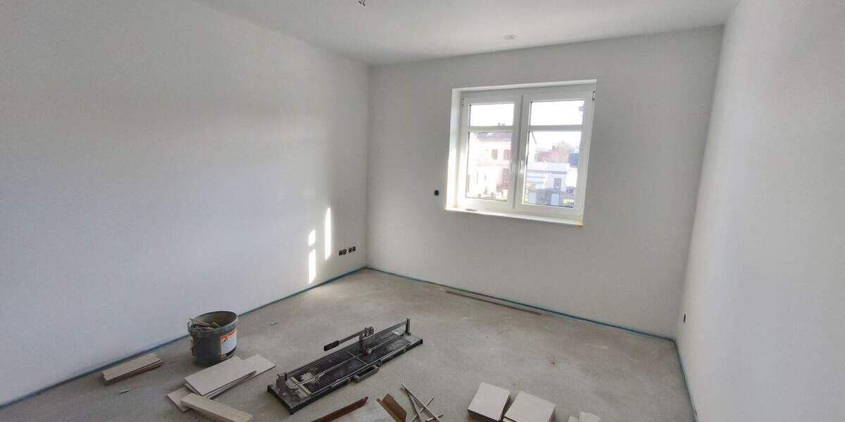 Etagenwohnung Uetersen - 3 Zimmer, 96 m&sup2;, 1.530&euro; | Angebot:25837338