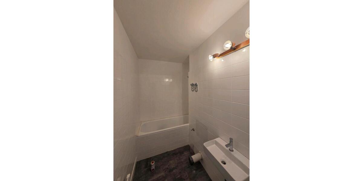 Etagenwohnung Hamburg Altona - 1 Zimmer, 33 m&sup2;, 899&euro; | Angebot:25428295