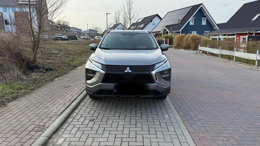 Mitsubishi Eclipse Cross 73.000 km 17.490 &euro; Hamburg 22043
