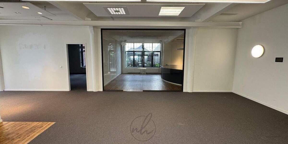 Gewerbeobjekt Hamburg Bahrenfeld - 7 Zimmer, 330 m&sup2;, 6.105&euro; | Angebot:25996839