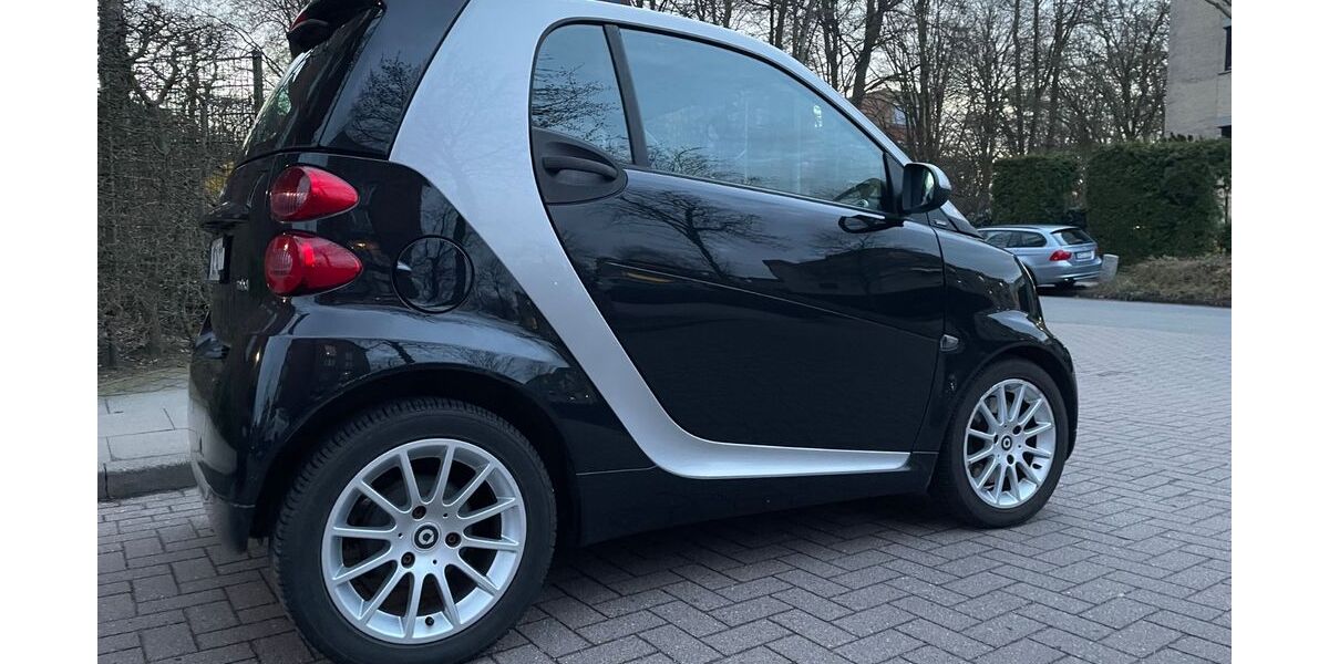 Smart ForTwo 80.000 km 5.900 &euro; Hamburg 22529
