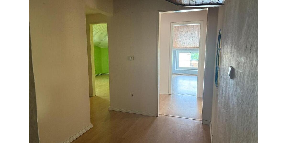 Erdgeschoßwohnung Wrist - 4 Zimmer, 113 m&sup2;, 950&euro; | Angebot:25945733