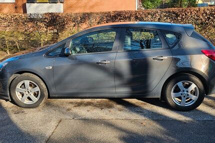 Opel Astra 33.000 km 8.300 &euro; Appen 25482