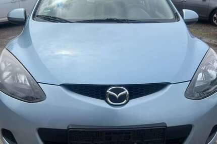 Mazda 2 71.000 km 4.190 &euro; Lentföhrden 24632