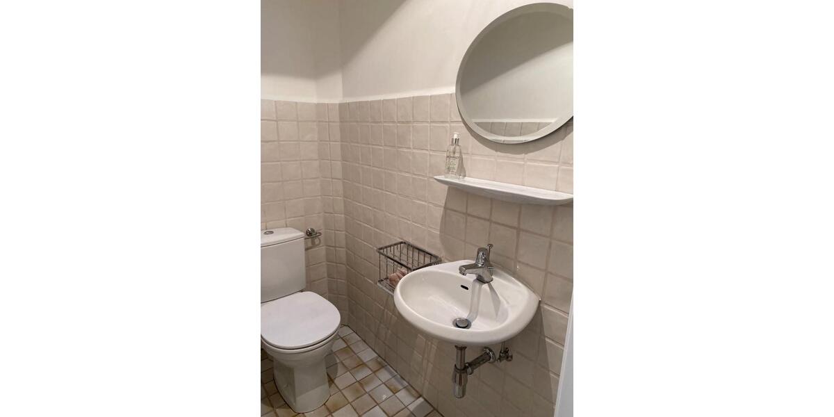 Etagenwohnung Hamburg Altona - 2 Zimmer, 100 m&sup2;, 2.600&euro; | Angebot:25971262