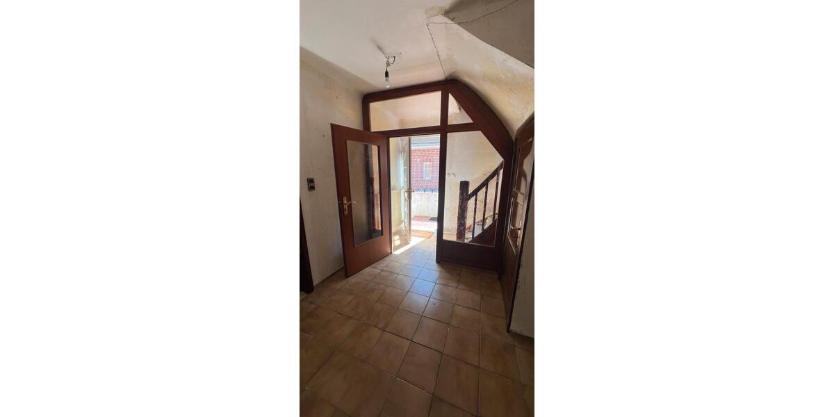 Einfamilienhaus Stapelfeld - 7 Zimmer, 150 m&sup2;, 550.000&euro; | Angebot:25434200