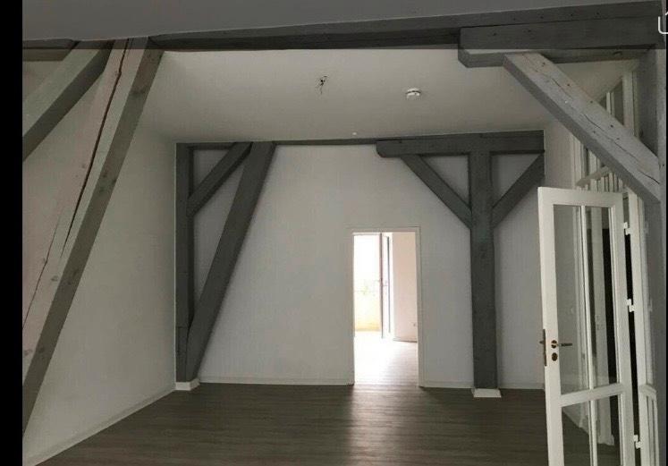Etagenwohnung Bad Oldesloe - 2 Zimmer, 83 m&sup2;, 1.060&euro; | Angebot:25432288