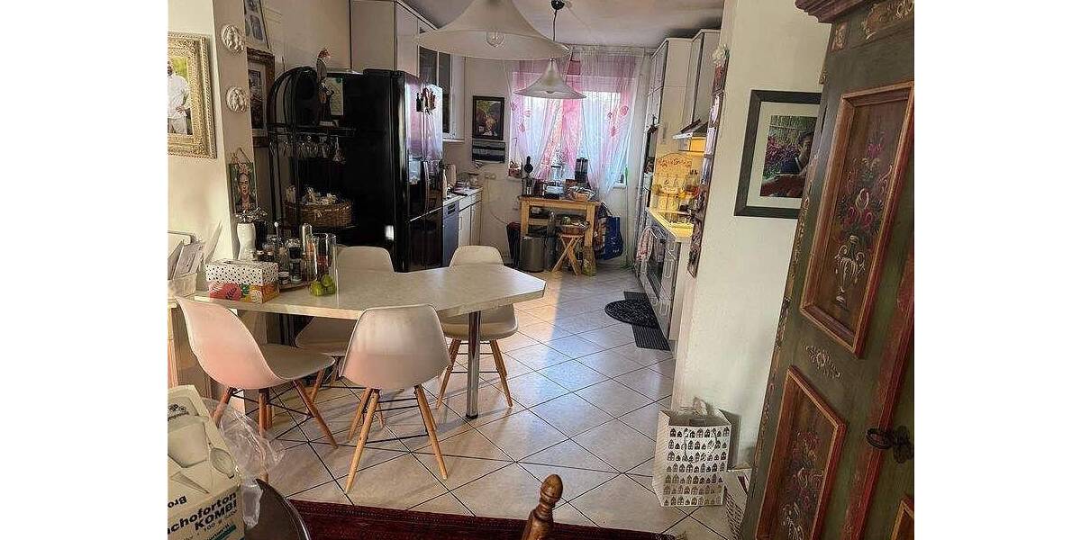 Reihenmittelhaus Hamburg Schnelsen - 1 Zimmer, 150 m&sup2;, 3.500&euro; | Angebot:25985928