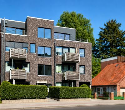 NEUWERTIG & ZENTRAL, KAPITALANLAGE MIT ZUKUNFT - Etagenwohnung Hamburg Schnelsen Schnelsen | Angebot:26768607