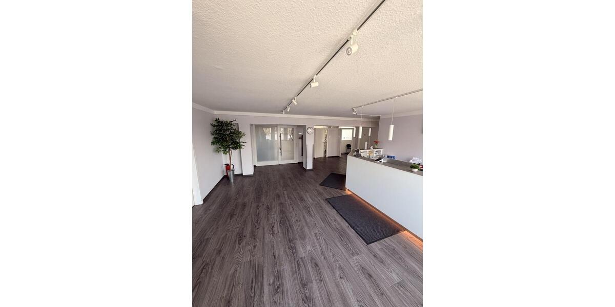 Gewerbeobjekt Pinneberg - 1.850&euro; | Angebot:25570469