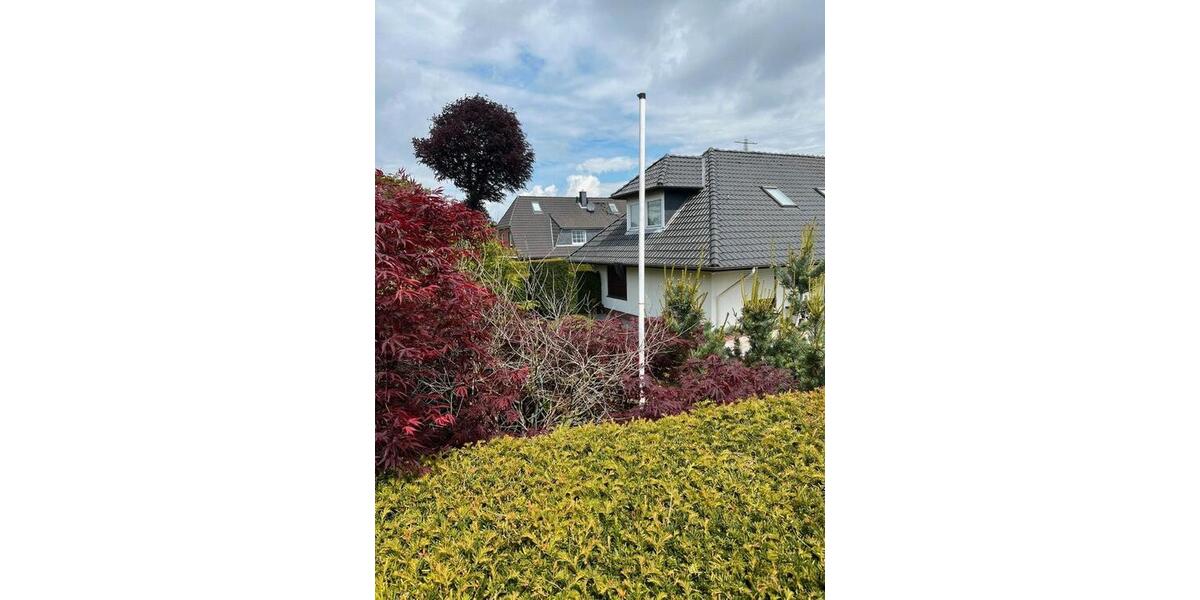 Einfamilienhaus Rellingen - 8 Zimmer, 300 m&sup2;, 995.000&euro; | Angebot:26701866