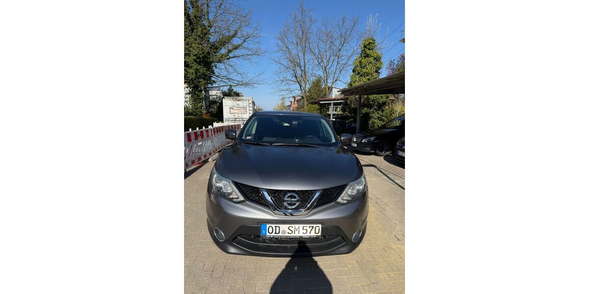 Nissan Qashqai 193.000 km 12.999 &euro; Hamburg 22043