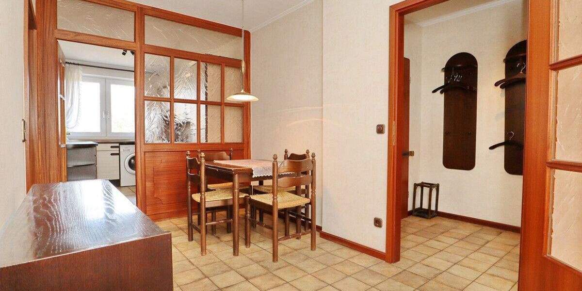 Etagenwohnung Halstenbek - 3 Zimmer, 95 m&sup2;, 349.000&euro; | Angebot:25743539