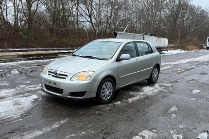 Toyota Corolla 149.658 km 2.750 &euro; HAMBURG 22113