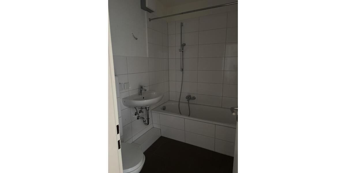 Erdgeschoßwohnung Wedel - 4 Zimmer, 87 m&sup2;, 1.260&euro; | Angebot:24788061