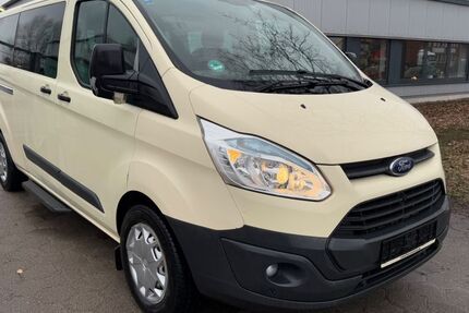 Ford Tourneo Custom 273.359 km 8.590 &euro; Hamburg 20539