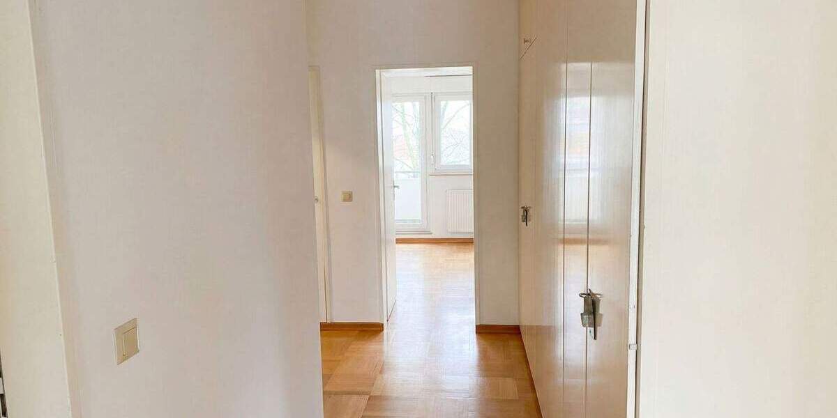 Etagenwohnung Hamburg Niendorf - 3 Zimmer, 90 m&sup2;, 369.000&euro; | Angebot:25702644