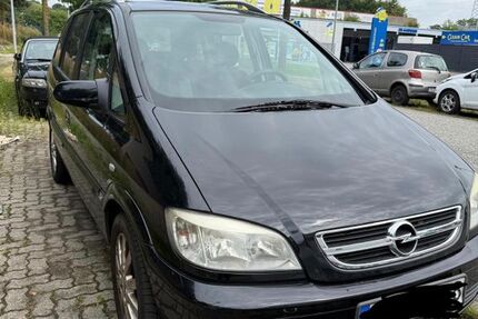 Opel Zafira 220.000 km 1.990 &euro; Elmshorn 25335