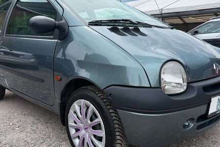 Renault Twingo 160.000 km 1.990 &euro; Hamburg 22179