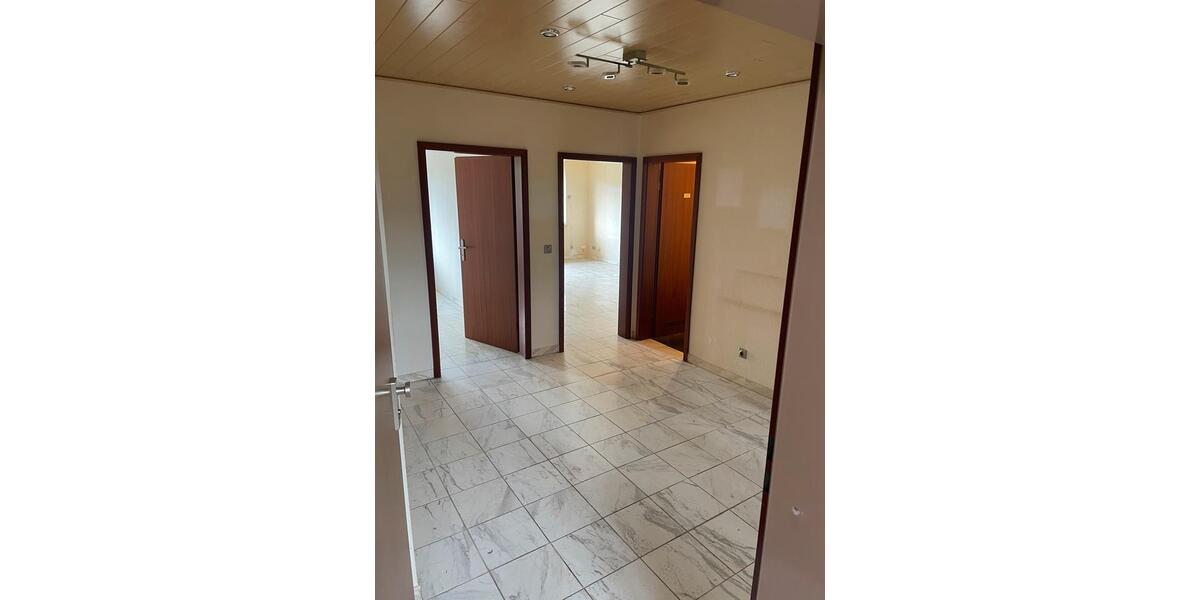 Hochparterre Elmenhorst - 3 Zimmer, 71 m&sup2;, 245.000&euro; | Angebot:27177855